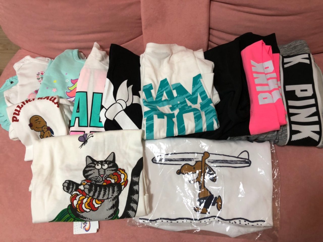 Tシャツなどのハワイグッズ